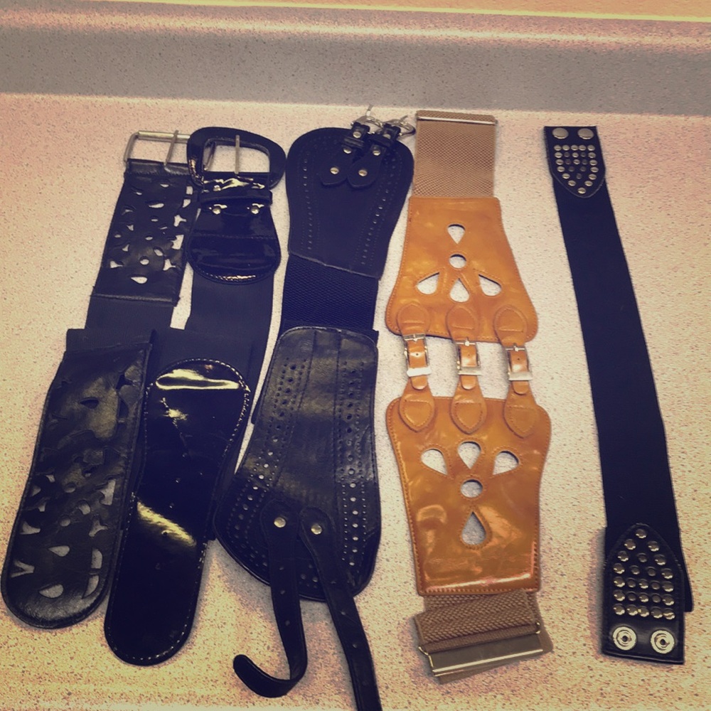 5 elastic/leather belts.